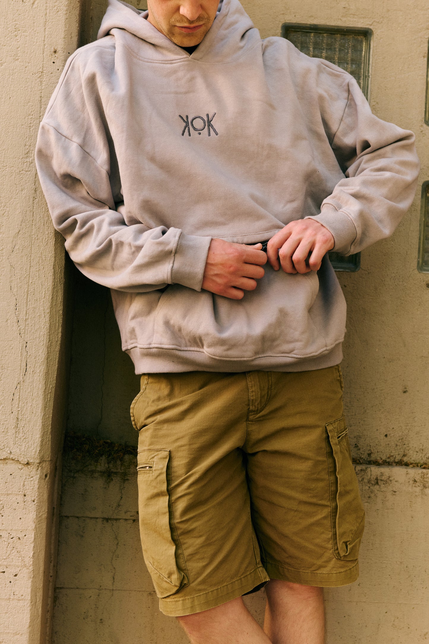 HOODIE GREY