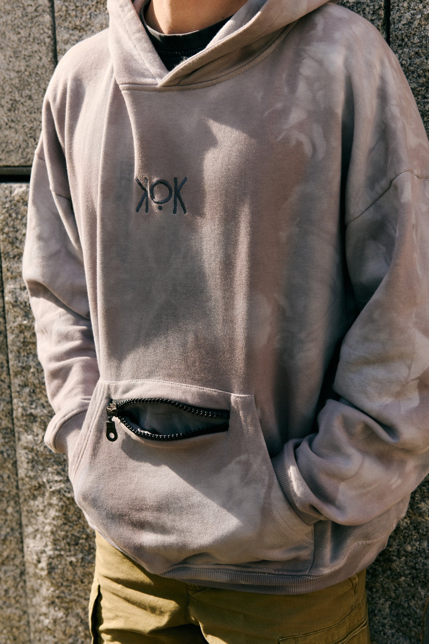 HOODIE DYED LIGHT-GREY